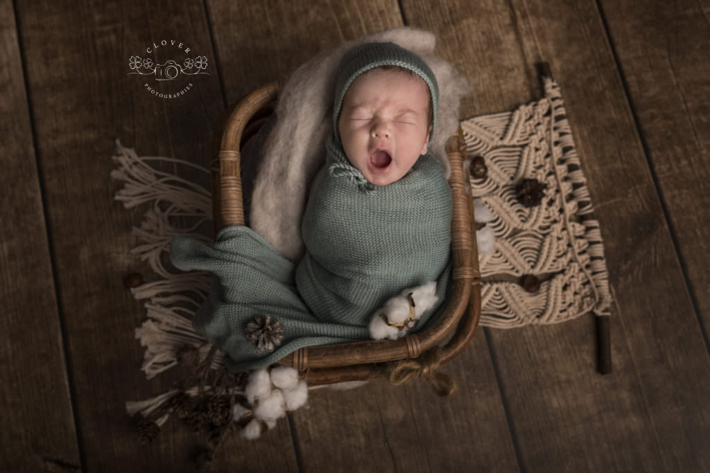 séance photo nouveau-né strasbourg - Clover Photographies