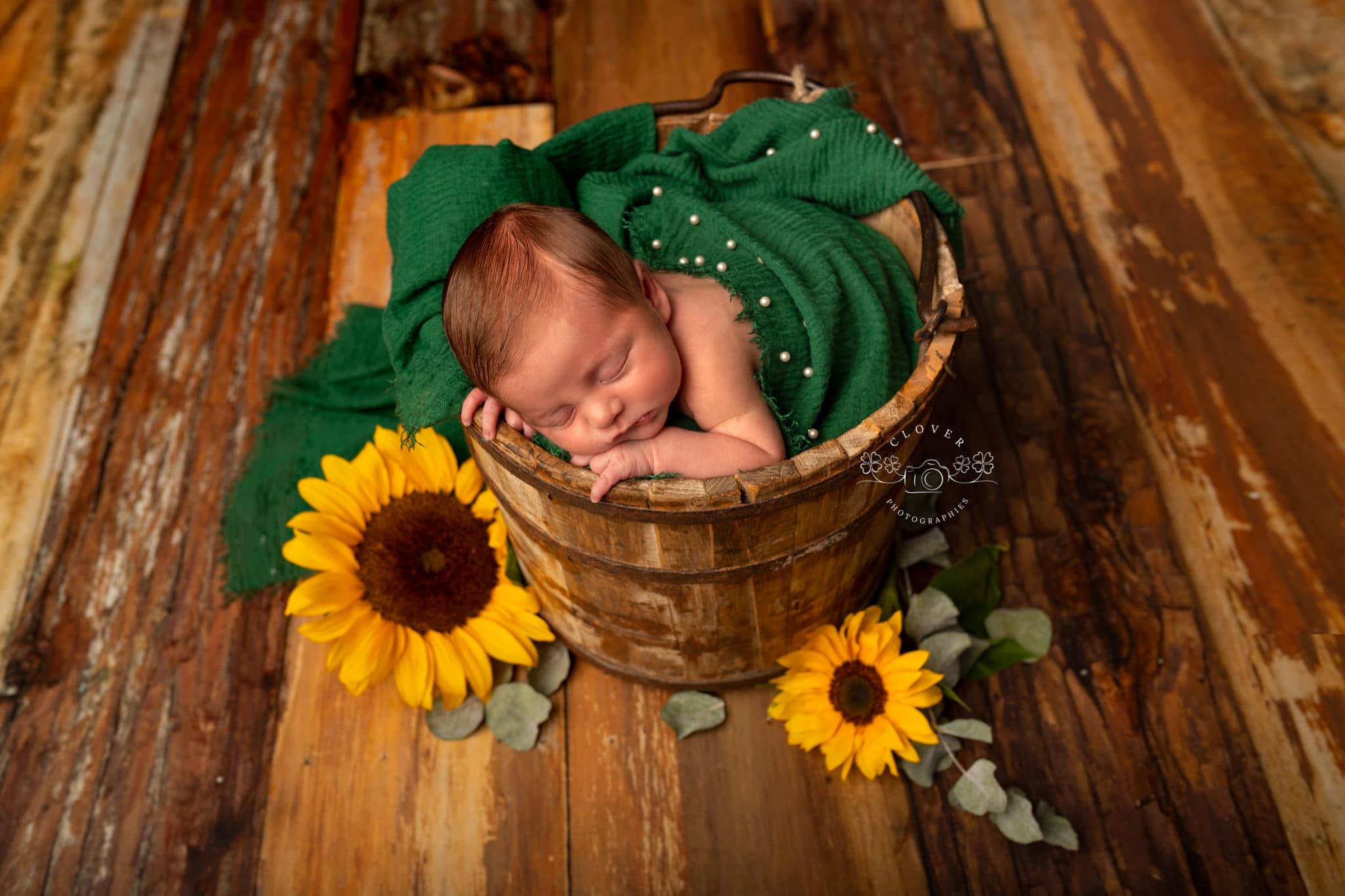 Photographe naissance bébé Strasbourg - séance phot naissance - clover photographies