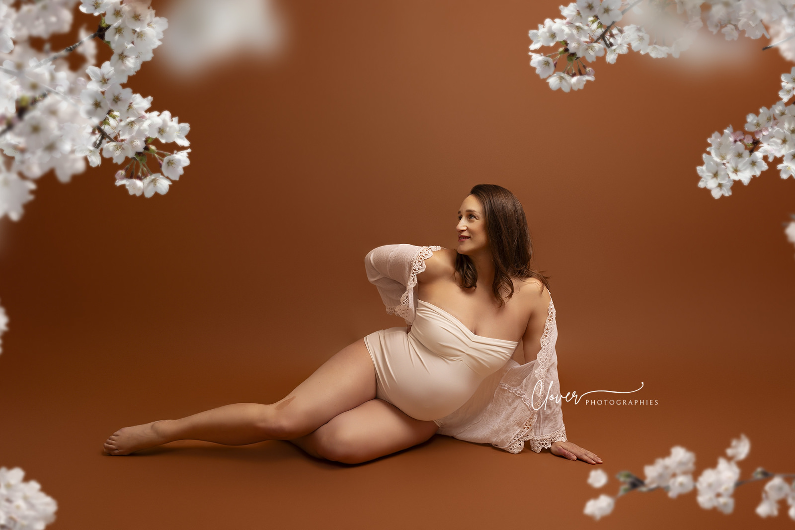 séance photo grossesse studio, future maman, enceinte shooting strasbourg photographe clover photographies molsheim obernai