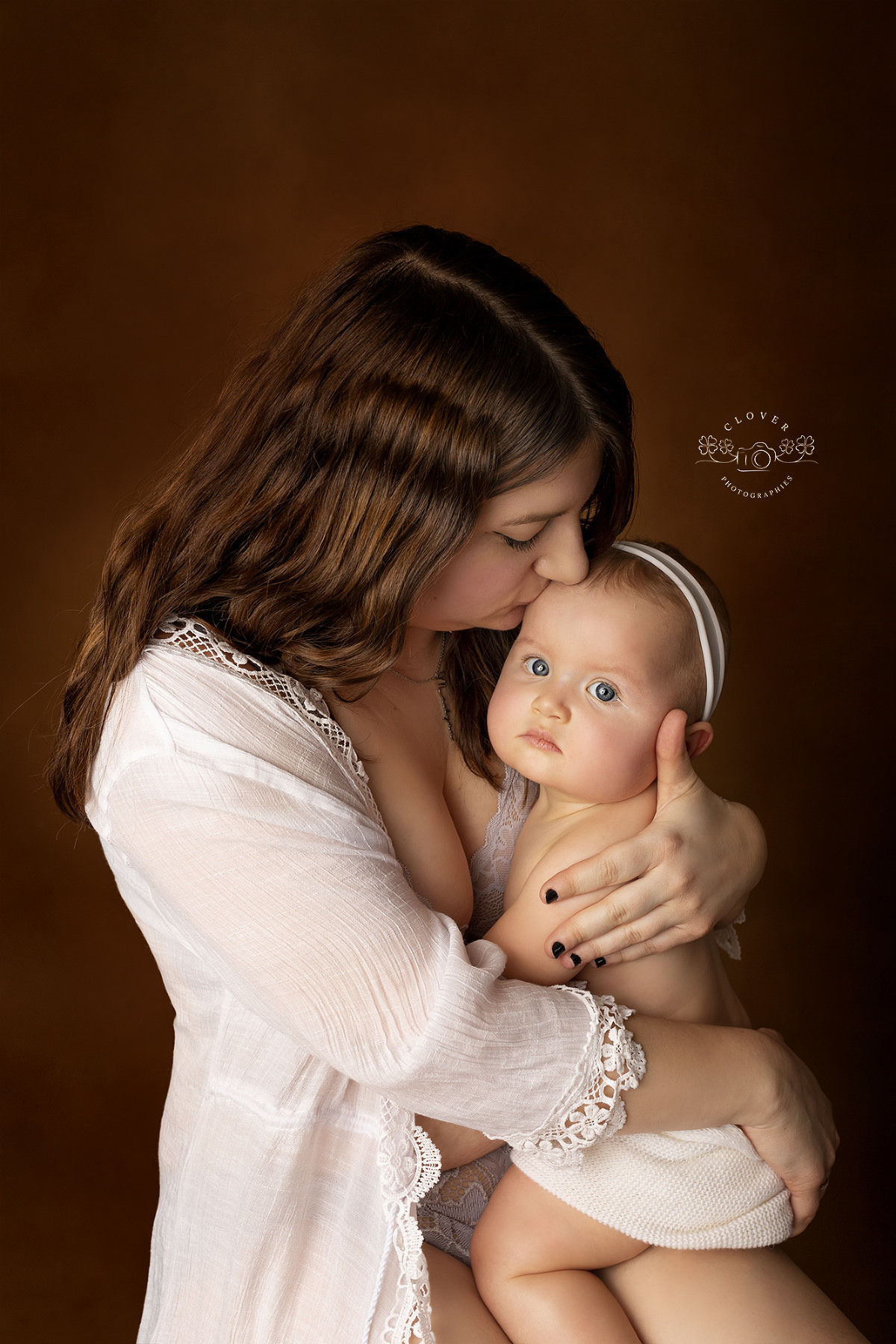 Séance photo bébé allaitement maman - Strasbourg Truchtersheim - photographe enfant - clover photographies