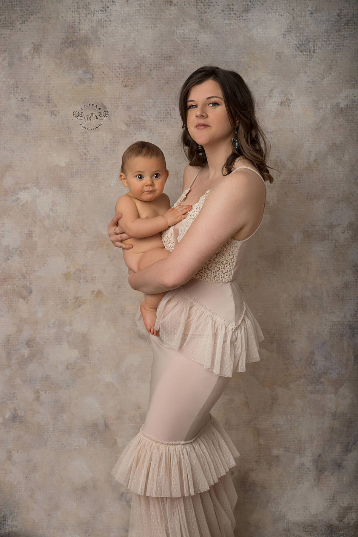 Séance photo bébé allaitement maman - Strasbourg Truchtersheim - photographe enfant - clover photographies