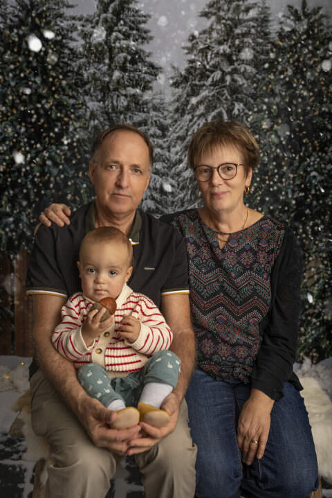 séance photo de Noël à Truchtersheim Strasbourg famille enfant - clover photographies