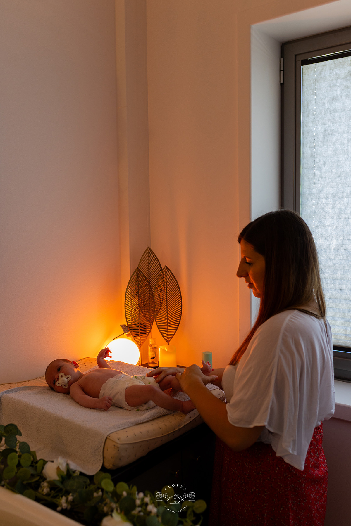 shooting photo bébé bain enveloppé, séance photo wiwersheim berceau des anges naissance